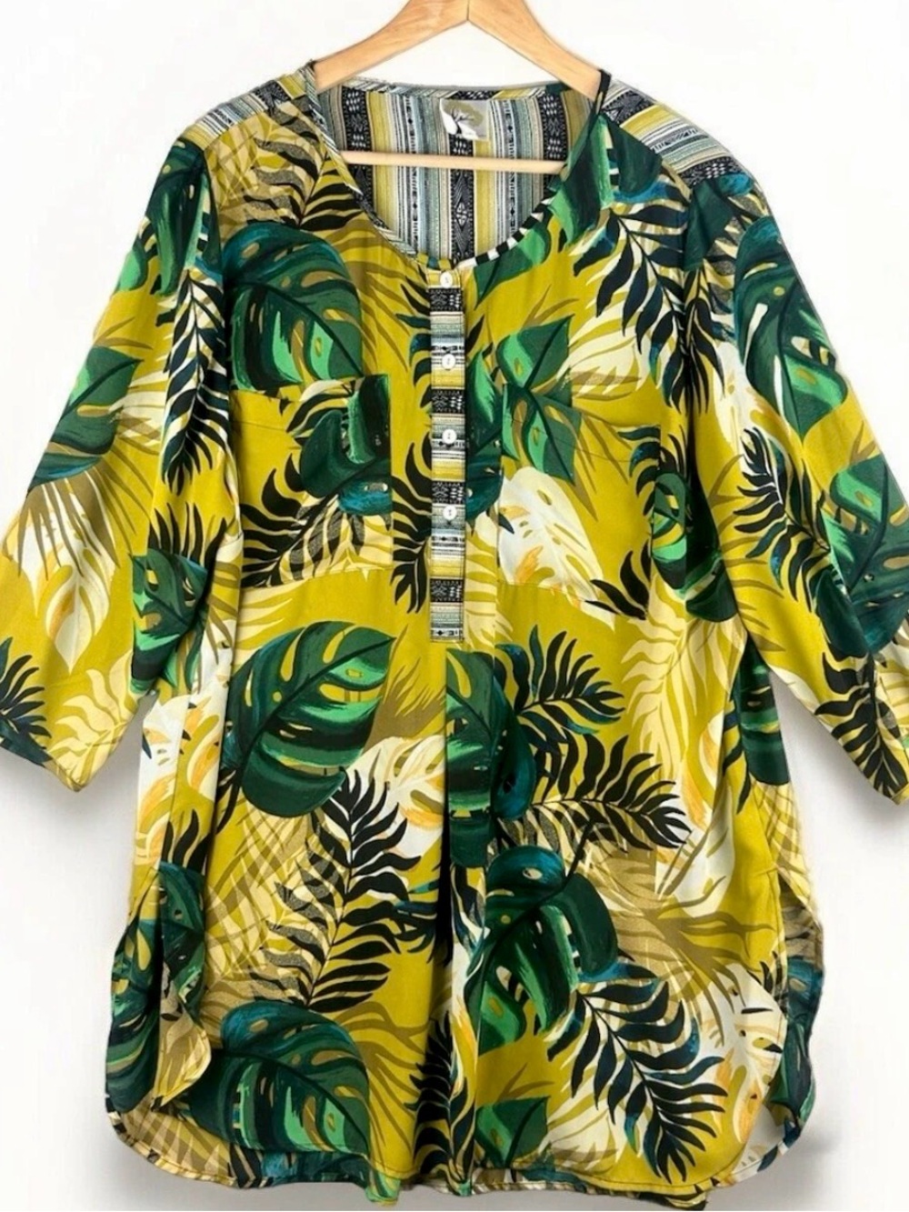 fig and flower Yellow & Green Tropical Button-Front Kids Tunic